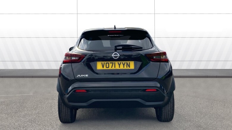 Nissan Juke 1.0 DiG-T 114 N-Connecta 5dr Petrol Hatchback